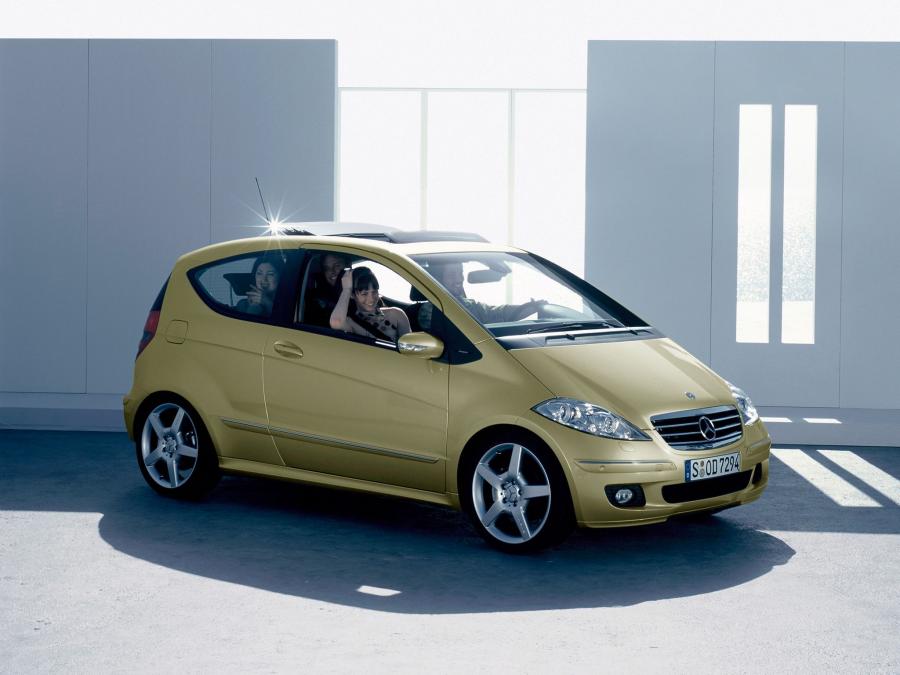  Mercedes-Benz A200 3-Door 2004 года  (фото 17 из 20)